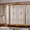 Lemari Pakaian Mewah Ukir Jepara Luxury Carving Elegant Style ST-1617 | Sofa Tamu Jepara - Dima Furniture Lemari Pakaian Mewah Ukir Jepara Luxury Carving Elegant Style ST-1617